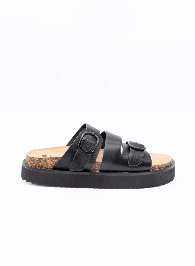 باتا صنادل كاجوال بأشرطة قابلة للتعديل